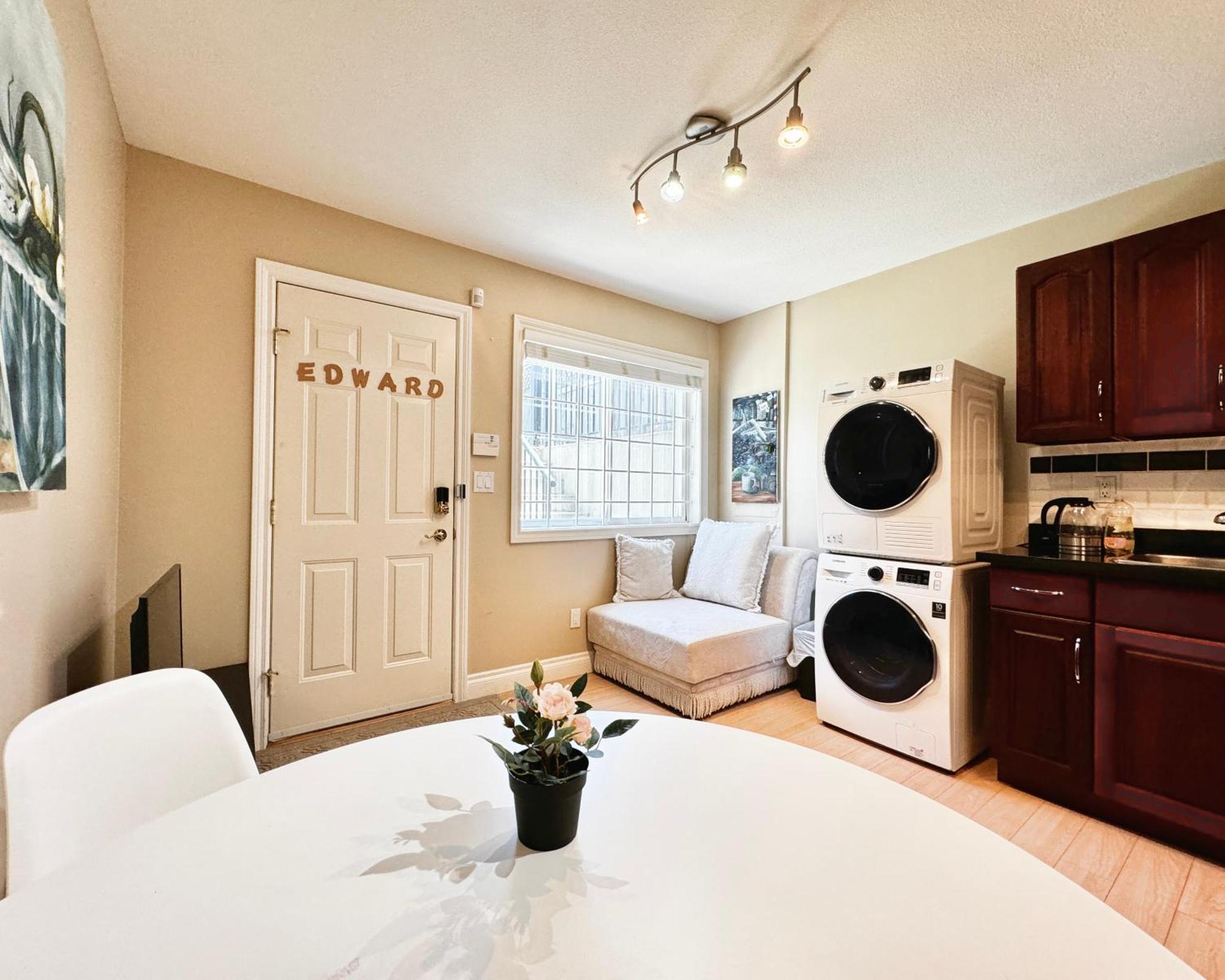 Cozy 1Bedroom Suite Near Downtown Vancouver Eksteriør billede